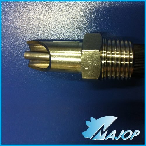 BC892011 - BEBEDOURO CHUPETA PARA PORCA/CACHAÇO 1/2 OU 3/4